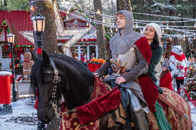 Two Knights Before Christmas